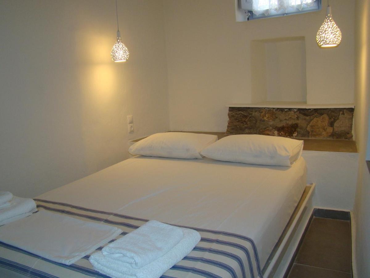 Efi'S Apartments Plaka  Экстерьер фото