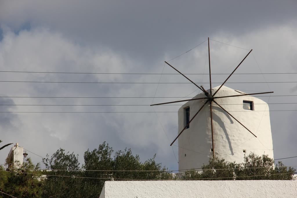Efi'S Apartments Plaka  Экстерьер фото